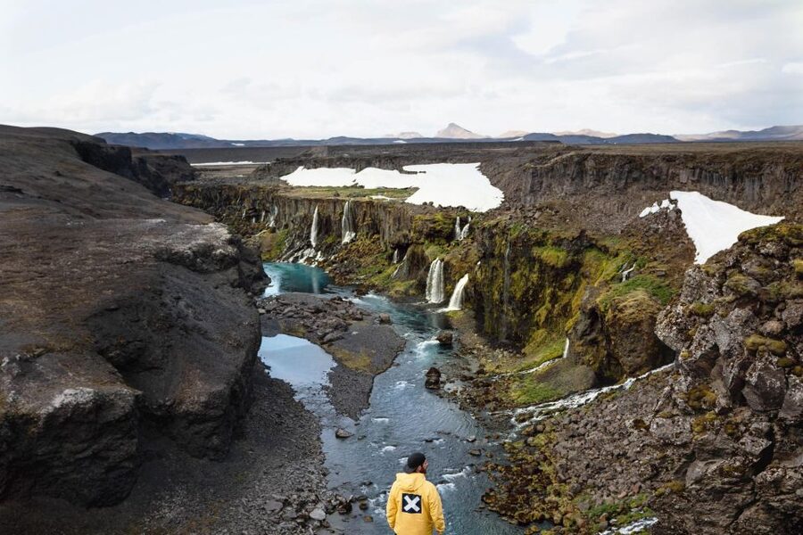 Reykjavík: Landmannalaugar Hike and the Valley of Tears - Rough Roads, Super Jeep Pickup, and the “Be Ready at 7:30” Reality