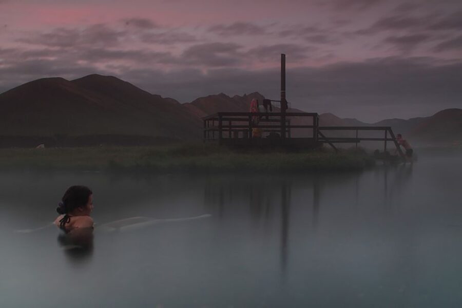 Reykjavik: Landmannalaugar Super-Jeep Tour - Reykjavik pickup and the rhythm of a 14-hour day
