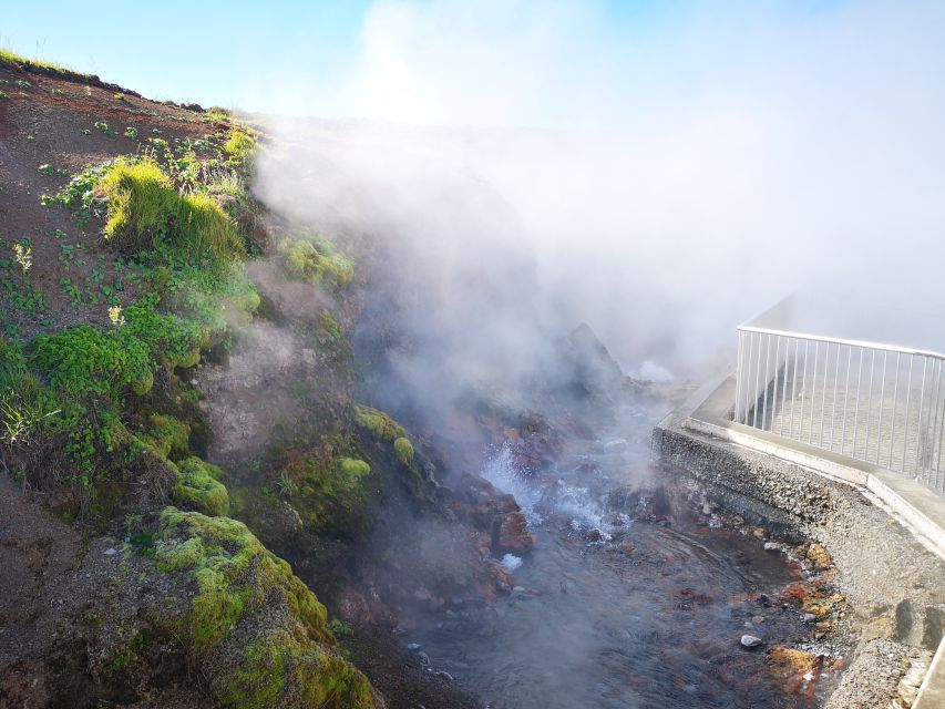 Reykjavik: Lava Cave, Hot Springs, Horses & Waterfalls Tour - Reykholt and Snorralaug: a small hot spring with big medieval connections