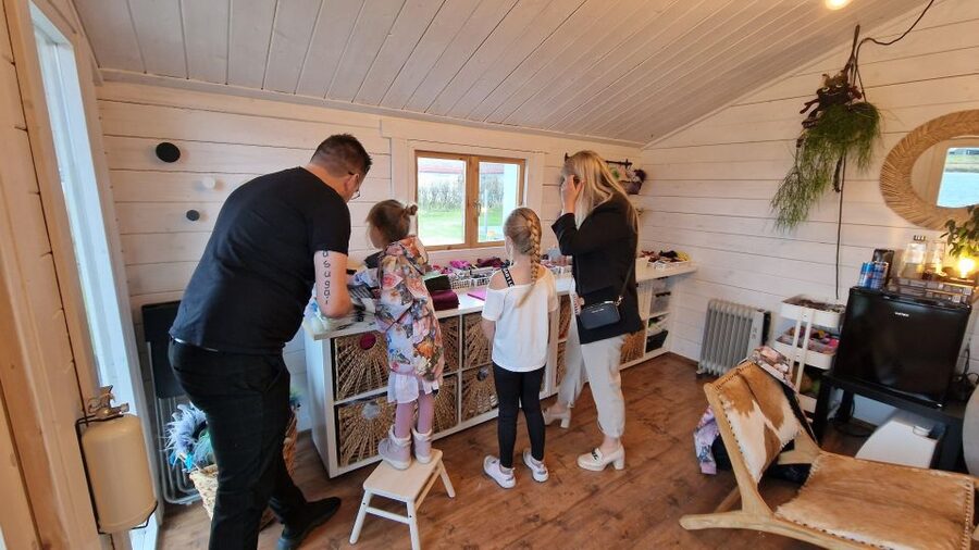 Reykjavik: Make an Icelandic Wool Monster - Who this workshop suits best (and who might skip it)
