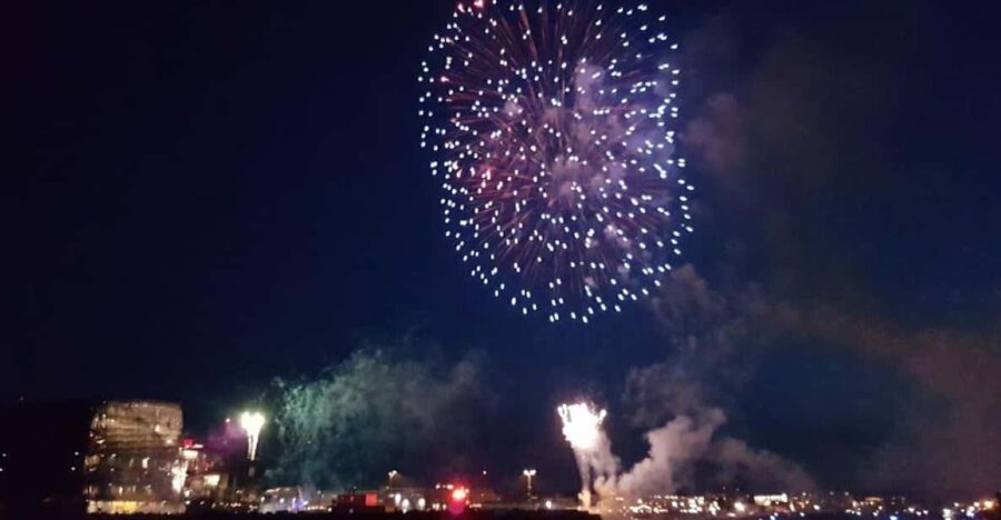 Reykjavík: New Year's Eve Northern Lights Yacht Cruise - The route that starts with Videy Island and the Imagine Peace monument
