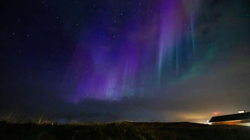 Reykjavik: Northern Lights Adventure Tour with Hot Chocolate - Key points at a glance
