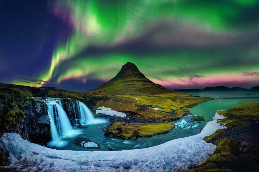 Reykjavik: Northern Lights Tour with Chinese Guide冰岛雷市中文极光团 - The Human Touch: Language, Culture Notes, and Small Icelandic Moments