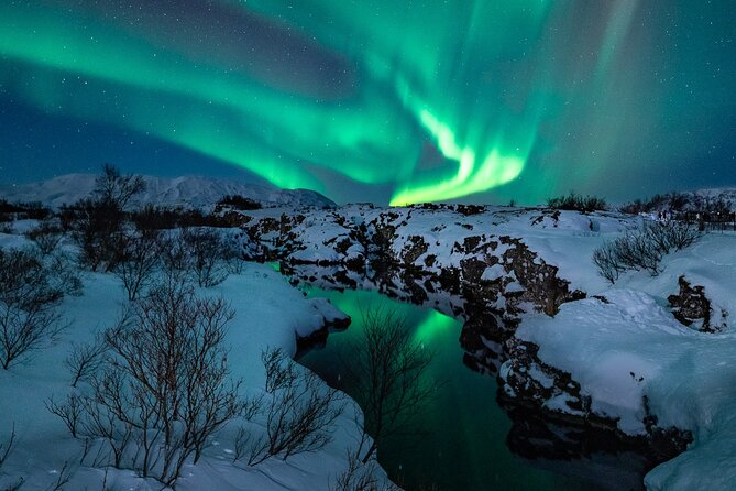 Reykjavik Northern Lights Tour with Professional Photographer - Key highlights you will feel right away