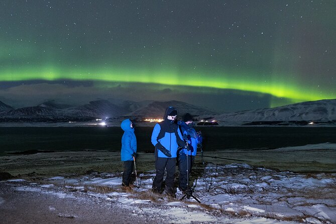 Reykjavik Private Northern Lights Tour with Pro Photographer - What you get after the lights, plus warm drinks and a free rebook