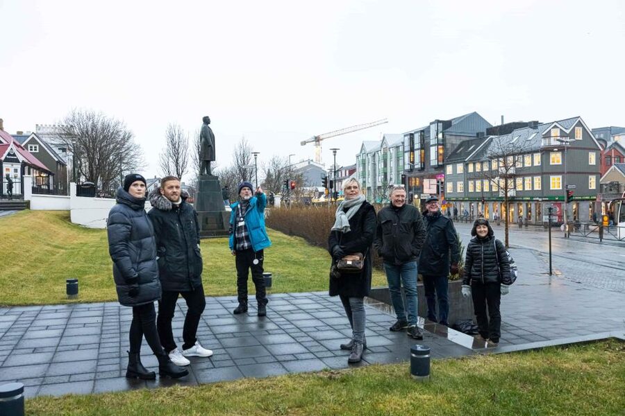 Reykjavik: Sightseeing Walking Tour with a Viking - The pace: short stops, lots of context, and time for questions