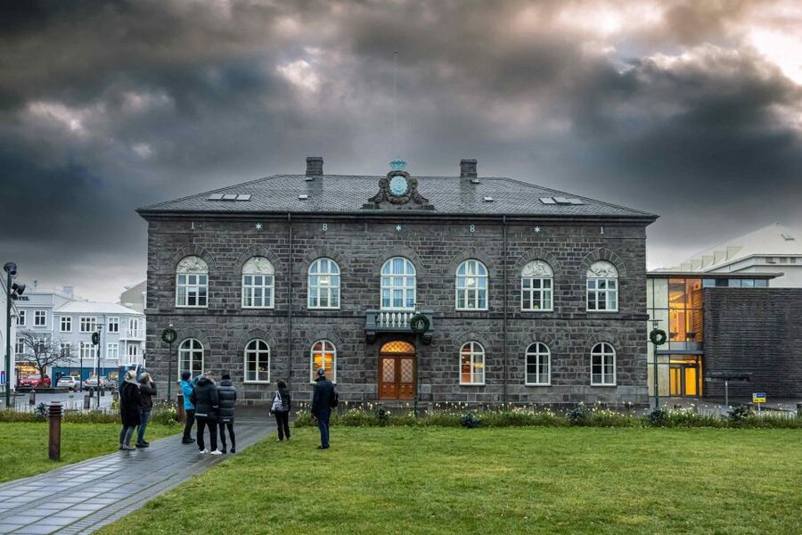 Reykjavik: Sightseeing Walking Tour with a Viking - What makes the Viking theme work (and when it might not)