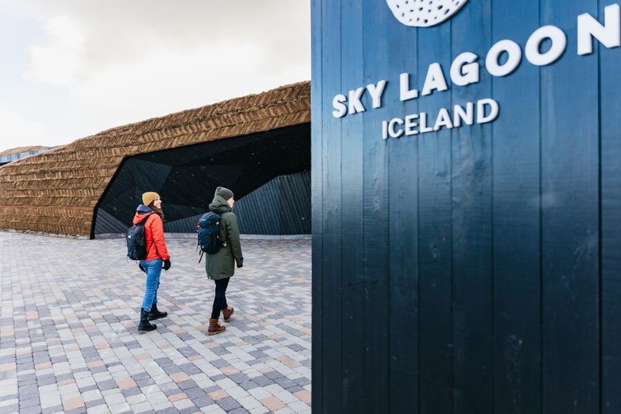 Reykjavik: Sky Lagoon Admission with Transfer - Sky Lagoon at a glance: geothermal warmth with serious ocean drama