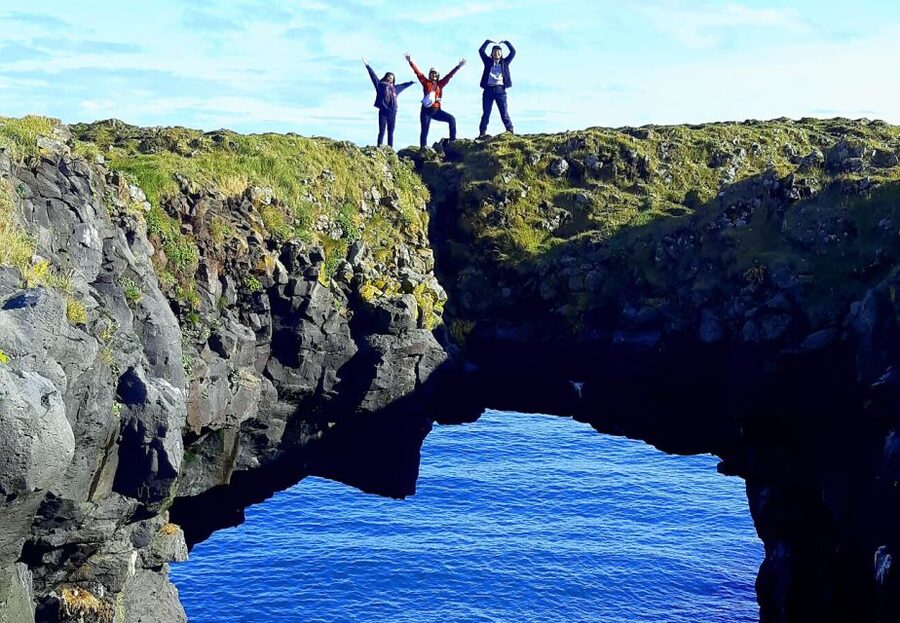 Reykjavik: Small-Group Snæfellsnes Day Trip - Ytri-Tunga seals and a beach you actually want to linger at