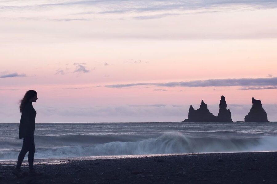 Reykjavík: South Coast Waterfalls, Black Sand & Glacier Tour - Seljalandsfoss: the walk-behind waterfall moment that feels like a cheat code