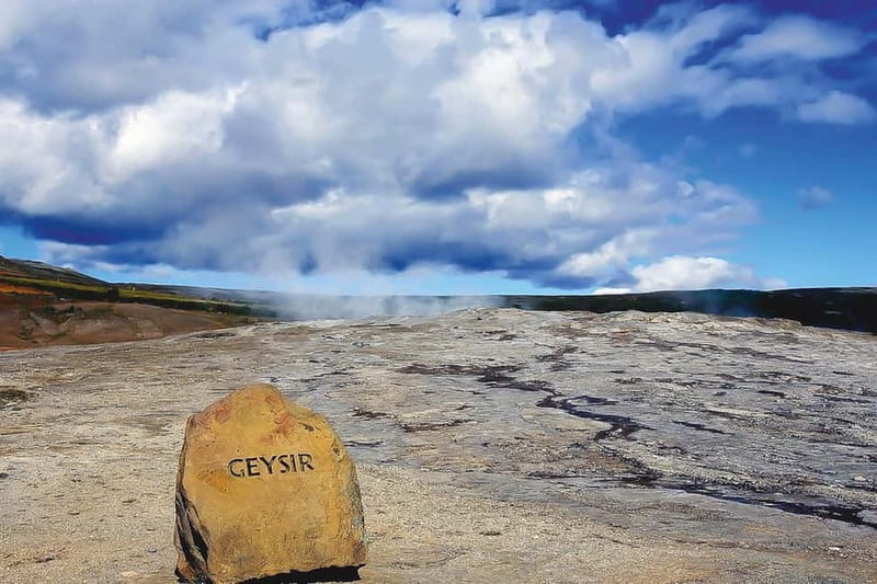 Reykjavik: The Golden Circle Full-Day Tour - What to wear and how to handle winter wind at Gullfoss