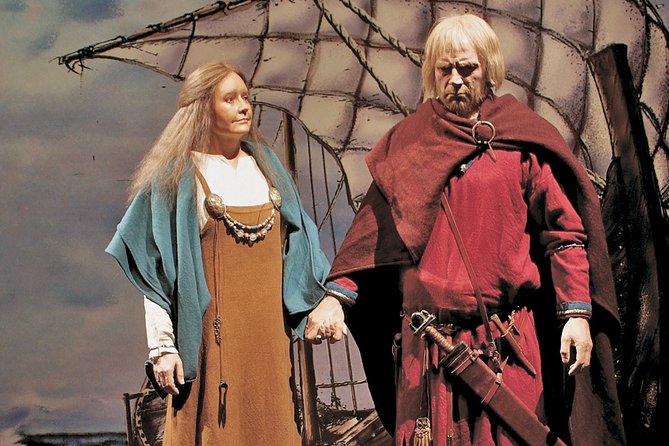 Saga Museum - Entrance ticket - What the exhibits actually feel like: dioramas, mannequins, and story scenes