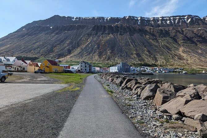 Self-Guided Tour of Ísafjörður: Art, History, and Architecture - Why This Ísafjörður Audio Walk Feels Like a Town Intro