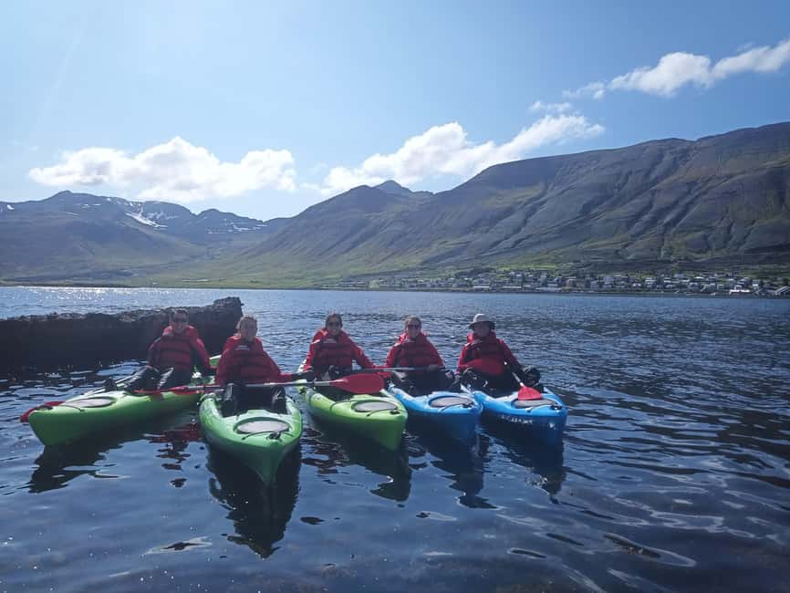 Siglufjörður / Siglufjordur: Guided kayak tour. - Guides make the difference, Tom and William as examples