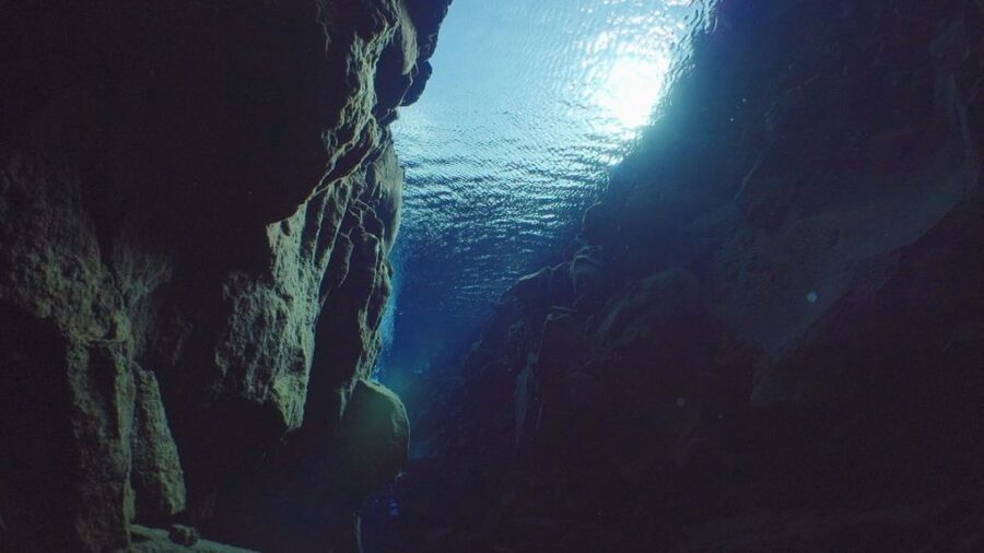 Silfra: Diving Between Tectonic Plates - Silfra’s tectonic-plate setting in Thingvellir National Park