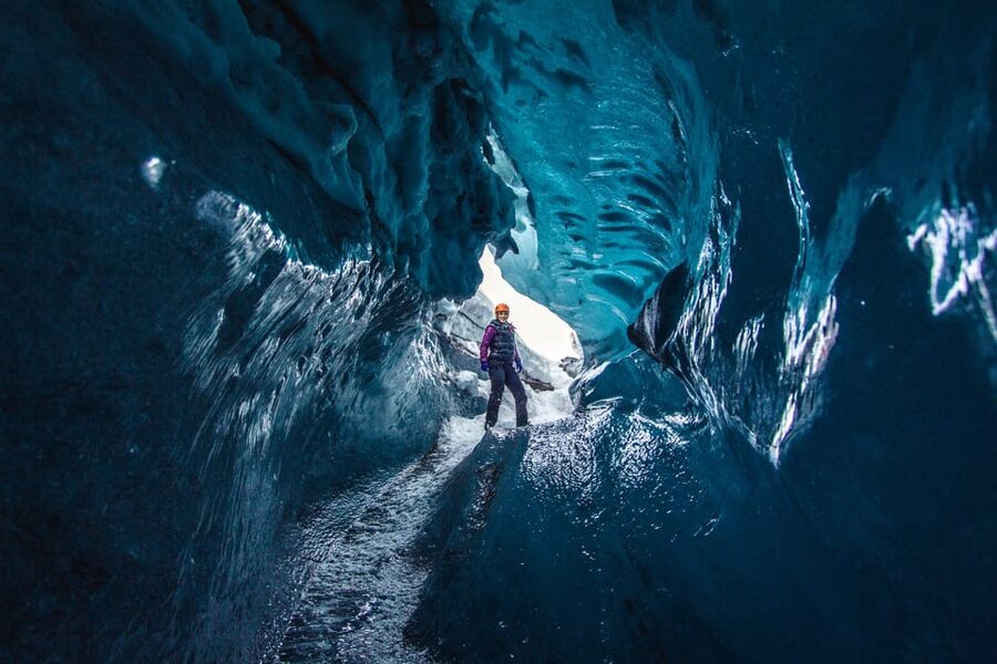 Skaftafell: Blue Ice Cave & Glacier Hike on Vatnajökull - Vatnajökull blue ice cave hiking, minus the guesswork