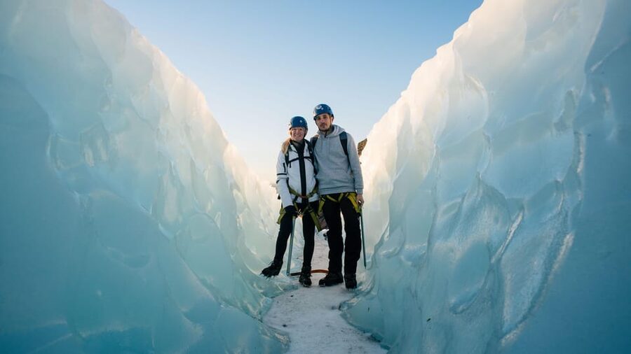 Skaftafell: Blue Ice Cave & Glacier Hike on Vatnajökull - The blue ice cave: what you can realistically expect