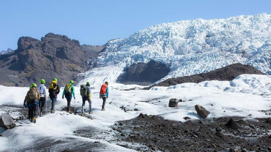 Skaftafell: Falljokull Glacier Easy Group Hike - Tour Gear That Actually Matters on a Glacier Walk