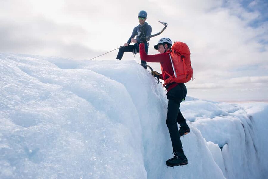 Skaftafell: Glacier XTreme - Hike & Ice Climbing Adventure - Meeting at Skaftafell: starting simple before the ice gets serious