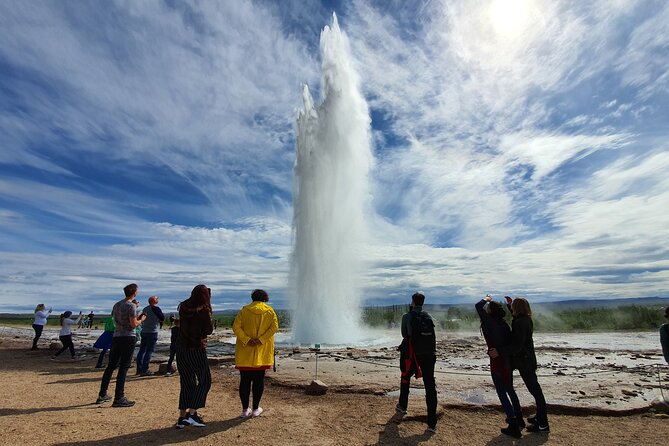 Small-Group Golden Circle, Sky Lagoon with Ticket & Kerid Crater - Sky Lagoon: Two Hours of Ocean-View Spa, With a Ritual