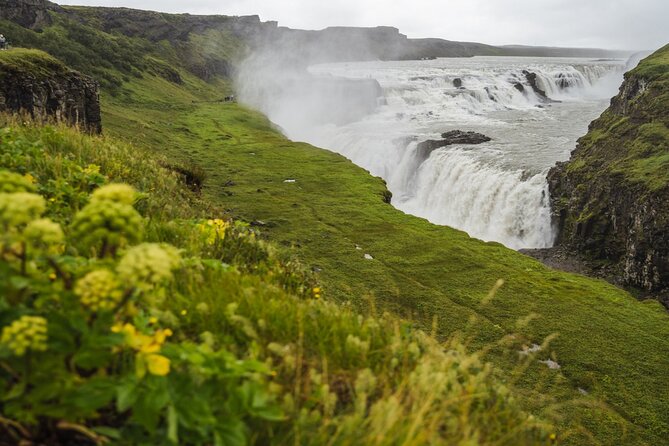 Small Group: Golden Circle Tour from Reykjavik Cruise Terminals - Geysir and Strokkur: The Eruption Show You Can Time