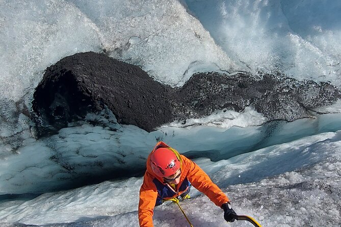 Small-Group Ice Climbing and Glacier Hiking in Solheimajokull - Meeting Point at Sólheimajökull, 10:30 am: What to Expect When You Arrive