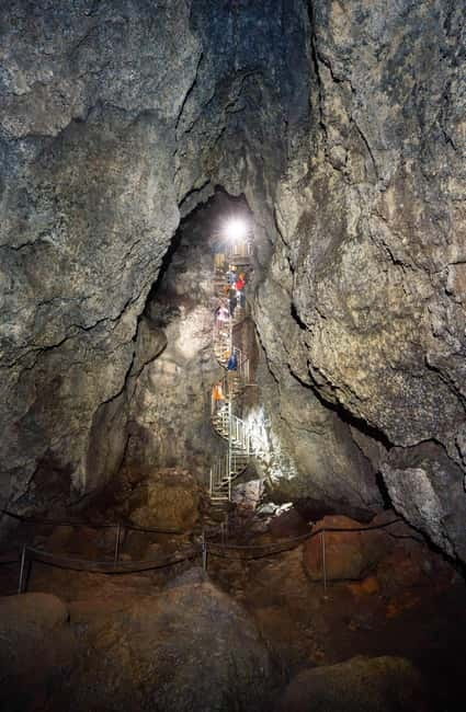 Snæfellsnes: Vatnshellir Lava Cave Tour - Inside the cave: what the 45 minutes really feels like