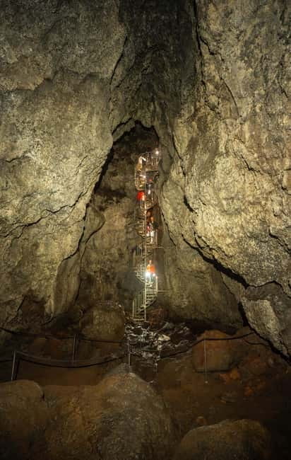 Snæfellsnes: Vatnshellir Lava Cave Tour - What to wear in Vatnshellir: cold cave rules that keep you safe