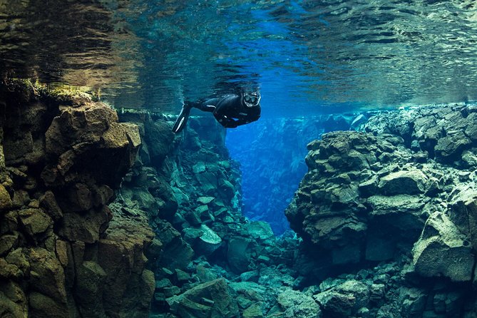 Snorkel the Silfra Fissure-Meet on Location (Free Photos & Cocoa) - Timing, hunger, and the part people forget: eat before you go