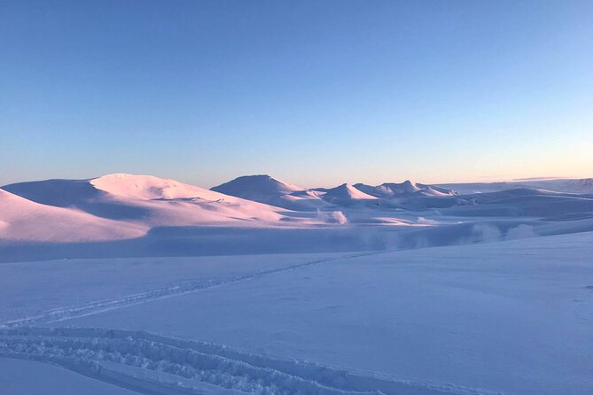 Snowmobiling on Eyjafjallajökull - Why Eyjafjallajökull snowmobiling is more than a thrill ride