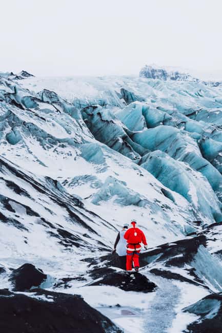 Sólheimajökull: Blue Ice Glacier Hike near Vík (Easy) - From the yellow school bus to the ice edge: your day in order