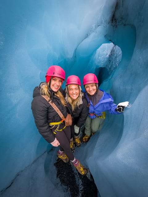 Sólheimajökull Glacier: Guided Hike with Equipment - Crevasses, formations, and the geology you can understand on the spot