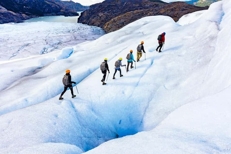 Sólheimajökull Glacier Hike - The 30-minute volcanic walk in black sand and meltwater