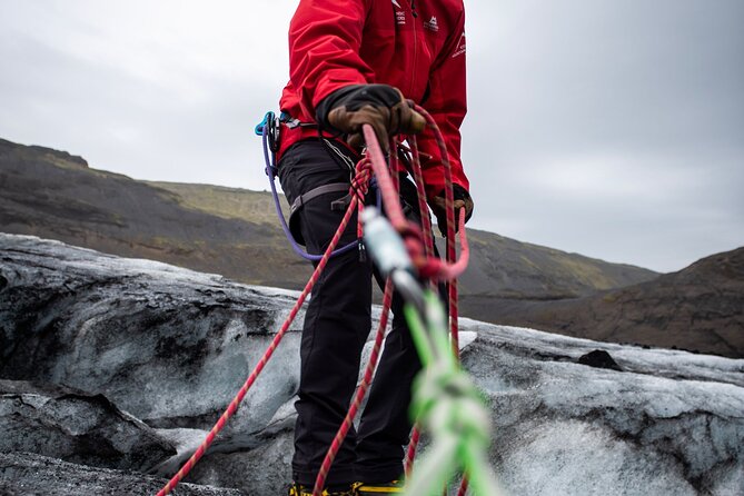 Sólheimajökull: Glacier Hike Exploration - What to Wear: The Simple System That Keeps You Warm and Moving