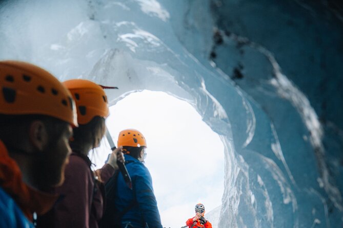 Sólheimajökull: Glacier Hike Exploration - Group Size and the Comfort Factor on the Ice