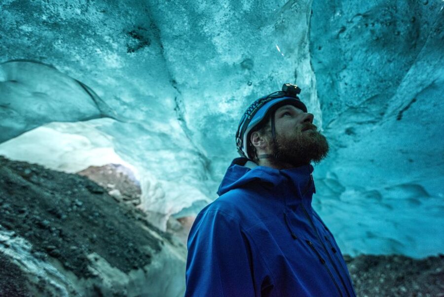 South Coast Iceland: 2-Day Blue Ice Cave & Jokulsarlon Tour - Two days of South Coast icons, run like a moving classroom