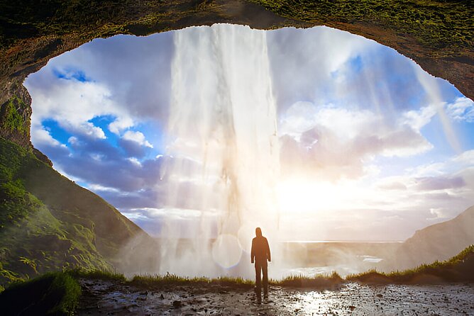 South Coast Private Tour with 6+ Stops: Day Tour from Reykjavik - Should you book this North Escape private South Coast day?
