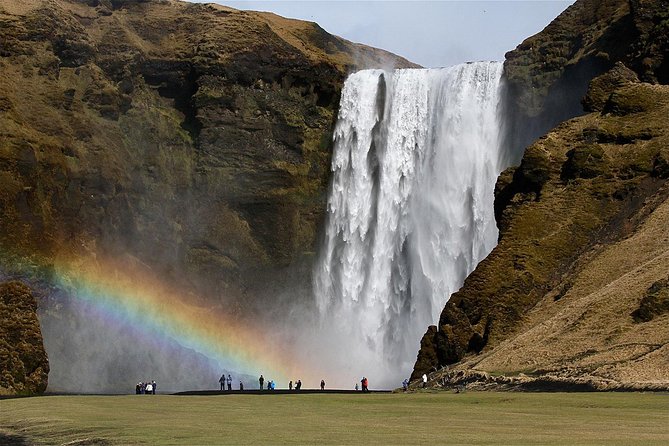 South Coast, Waterfalls and Black Beach Tour from Reykjavik - Volcano and glacier views: what this day teaches you without lecturing