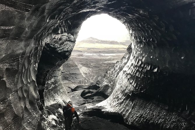 Superjeep south coast & Katla Ice Caves from Reykjavik - Why a Katla Ice Cave day trip from Reykjavik feels different