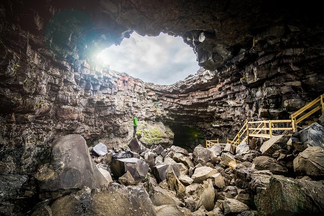 The Cave Explorer - The walk itself: boardwalks, ramps, and one tight spot to know about