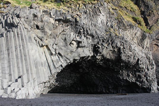 The Great Round Tour: Around Iceland in 13 Days - Day 3: South Coast Waterfalls, Black Sand, and the Glacier Feeling