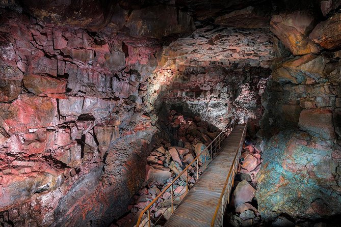 The Lava Tunnel Tour - Raufarhólshellir - What to wear: the small choices that prevent a miserable hour