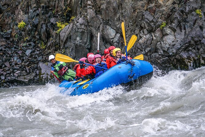 Top-Rated Family Rafting-Warm Drysuits, Volcanic Canyon, Epic Fun - Who This Raft Trip Fits Best