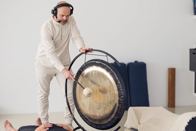 Transformative Breathwork Session with Andri - 1 Hour - How the breathing work fits beginners and experienced practitioners