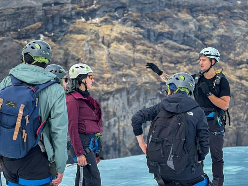 Vantajökull National Park: Half-Day Skaftafell Glacier Hike - The first walk-in: getting on the glacier plan without rushing