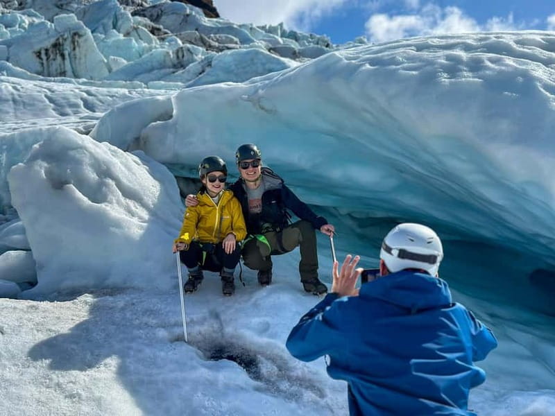Vantajökull National Park: Half-Day Skaftafell Glacier Hike - The meet-up flow: where the guide finds you, and why it reduces stress
