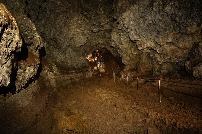 Vatnshellir Cave Tour - Safety and guide quality: why the tour feels worth it
