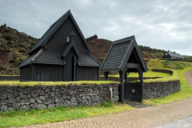 Vestmannaeyjar, Puffins & Volcanoes Small Group Day Tour - Getting there from Vik and Reykjavik, and what the travel day really means