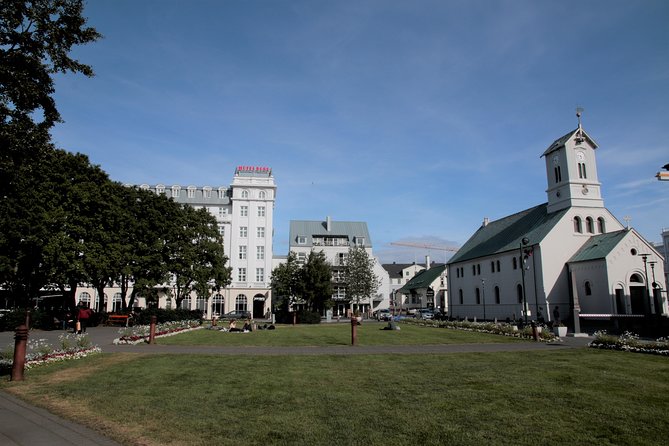 Walking tour of Reykjavik city - Austurvollur Square and Parliament House curiosities